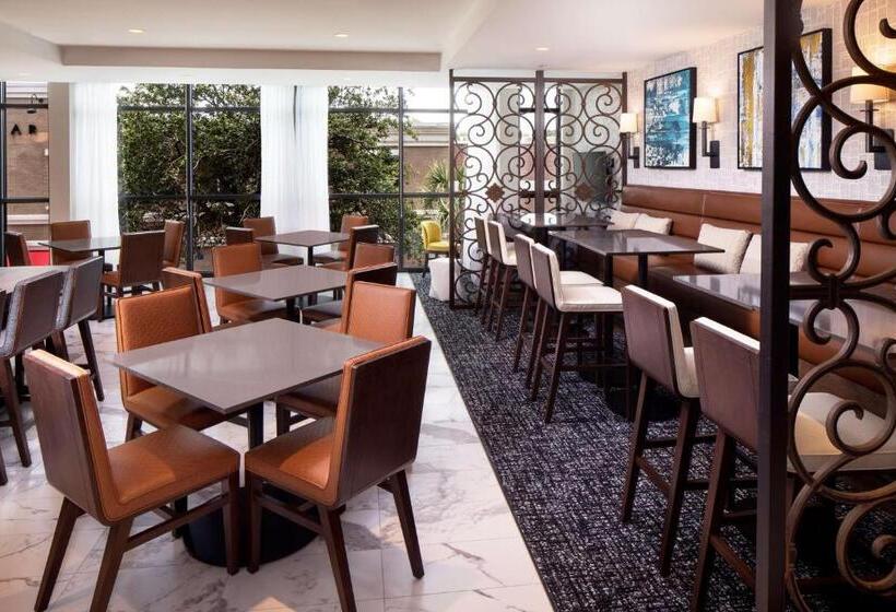 فندق Hyatt Place Mount Pleasant Towne Centre