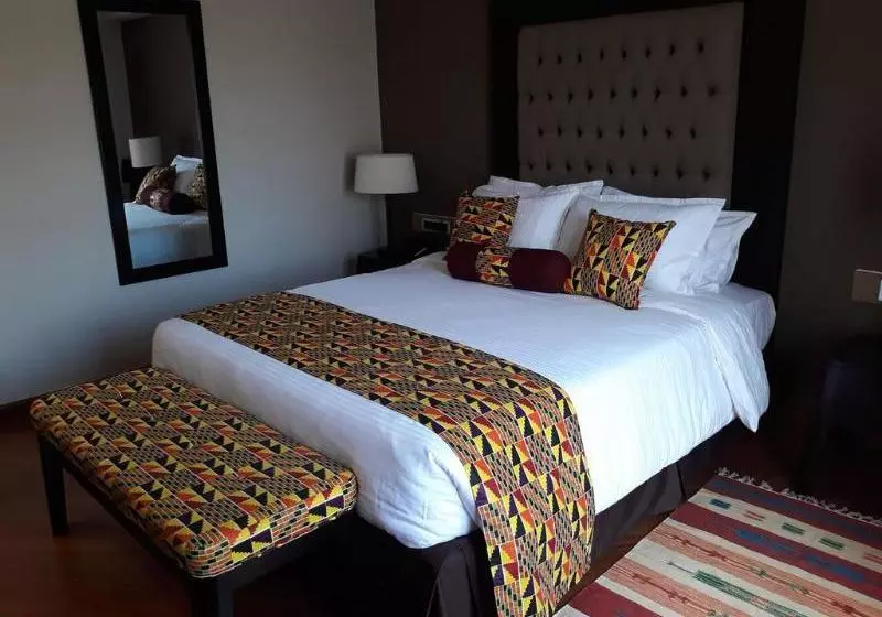 هتل Longonot Place Serviced Apartment