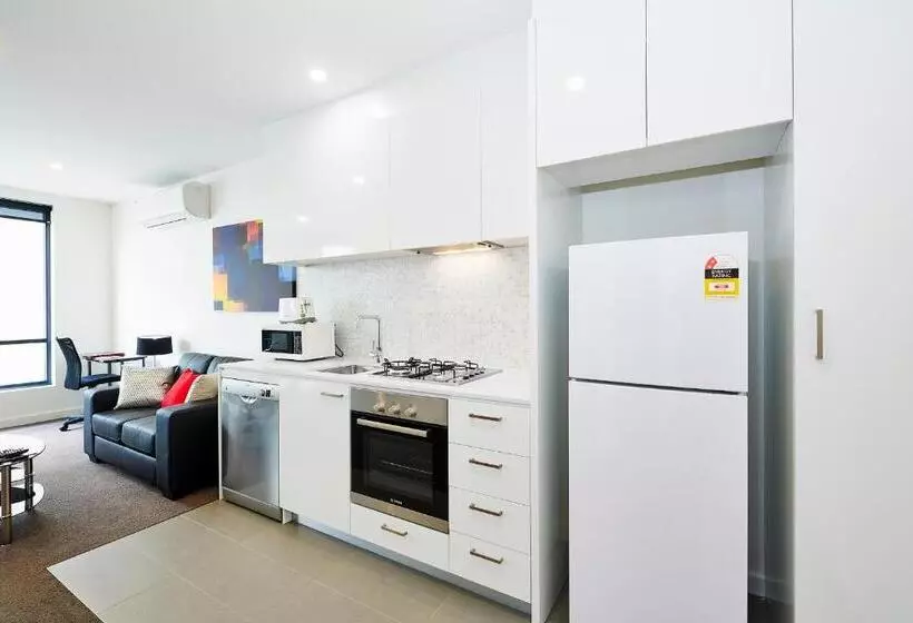 Melbourne Knox Central Apartment Hotel Official