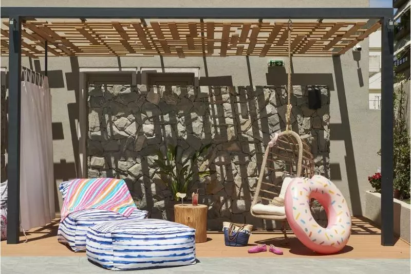 ホテル Moxy Patra Marina