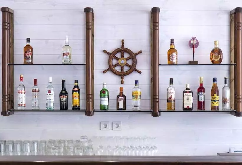 Hotel Naiades Marina