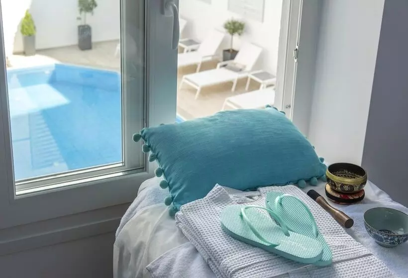 Hotel Naiades Marina