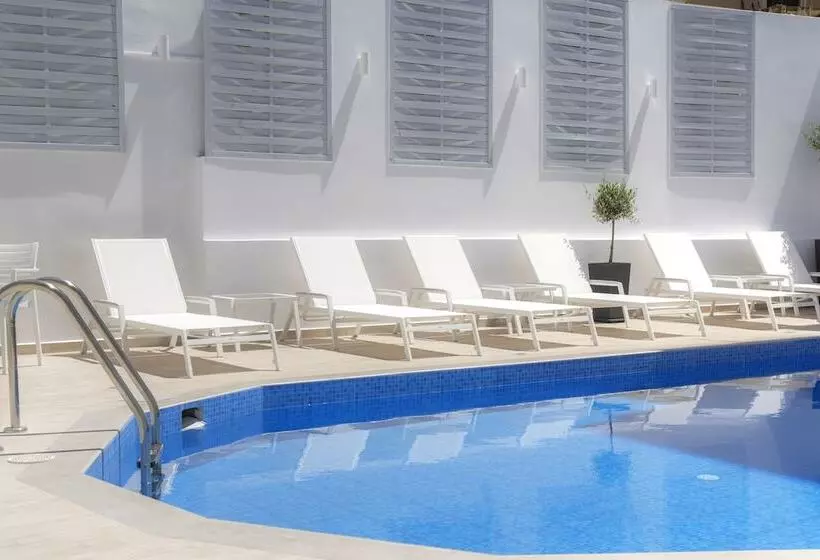 Hotel Naiades Marina