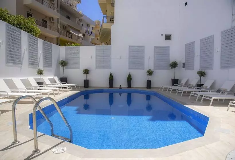 Hotel Naiades Marina