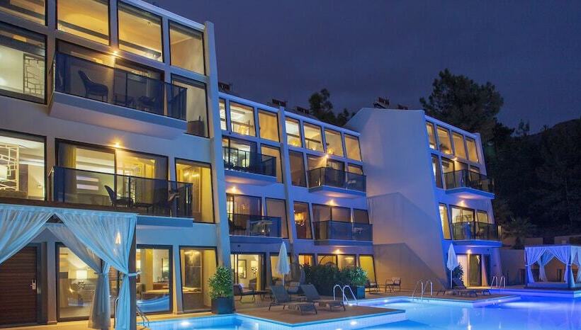 Orka Cove Hotel Penthouse & Suites - Adults Only