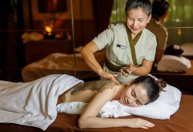 هتل Parc Borough City Resort  Sha Extra Plus