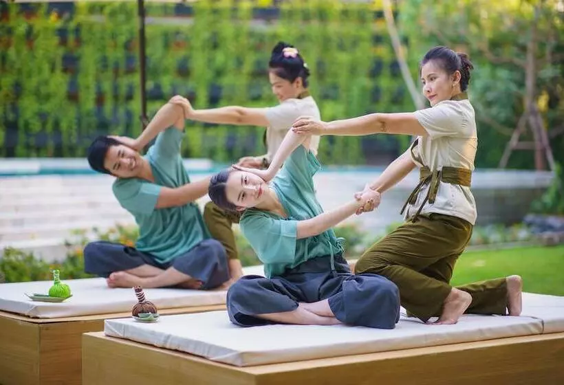 هتل Parc Borough City Resort  Sha Extra Plus