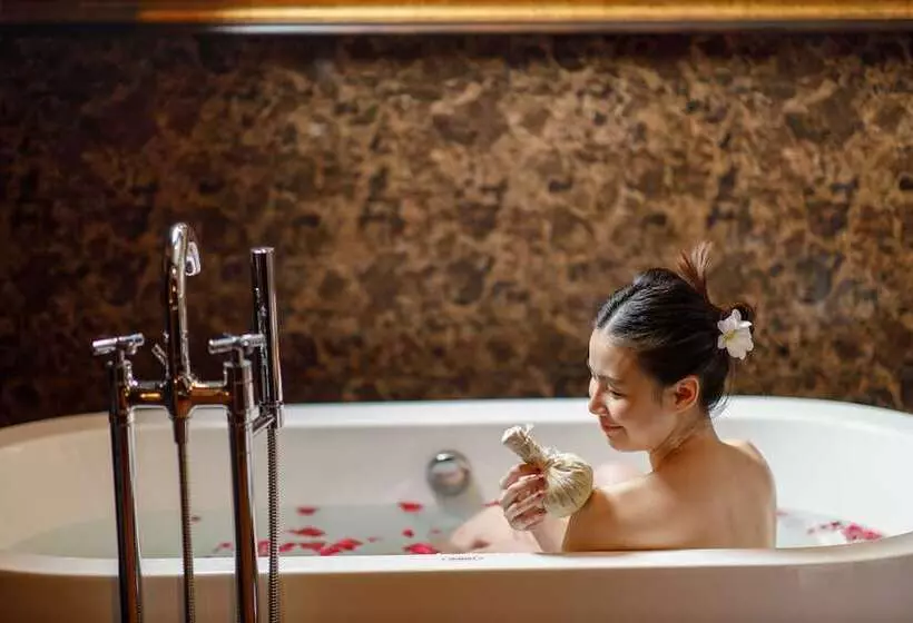 هتل Parc Borough City Resort  Sha Extra Plus