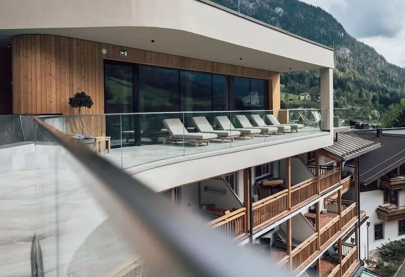 Hotelli Post Family Resort