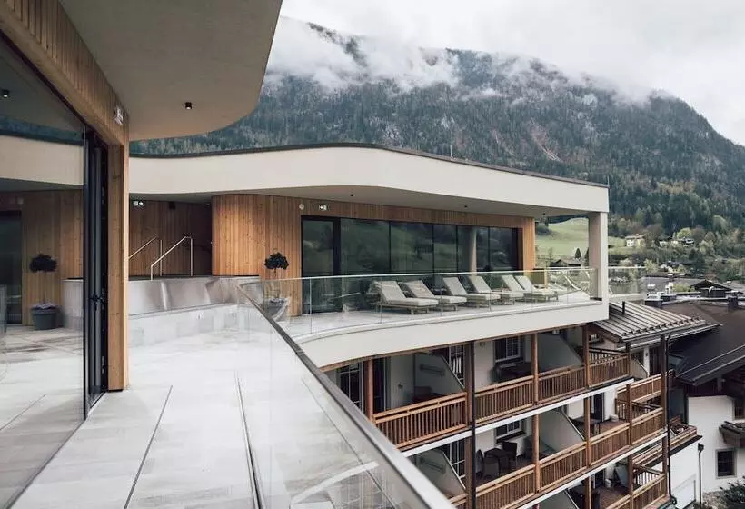 Hotelli Post Family Resort