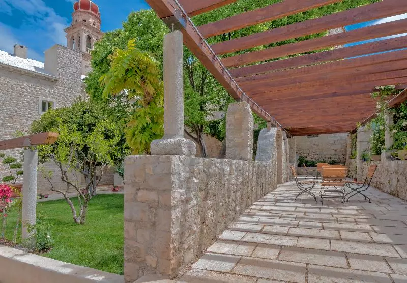 Hotelli Puteus Palace Heritage