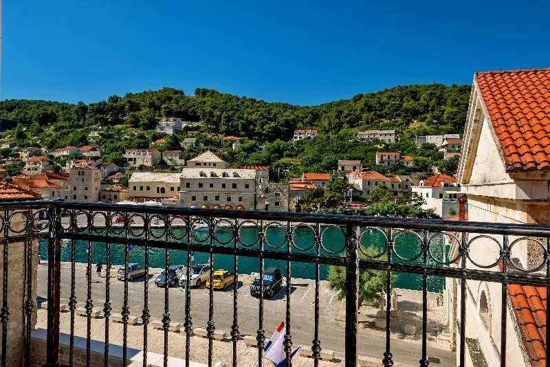 Hotelli Puteus Palace Heritage