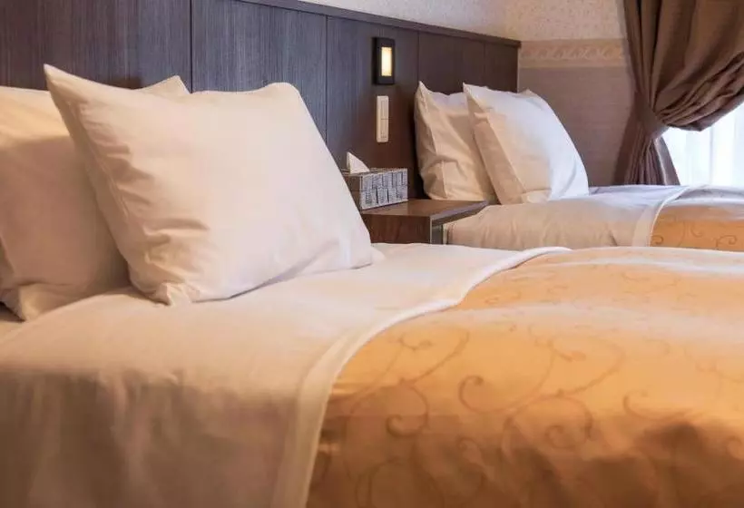 Hotelli Quartz Shin Osaka