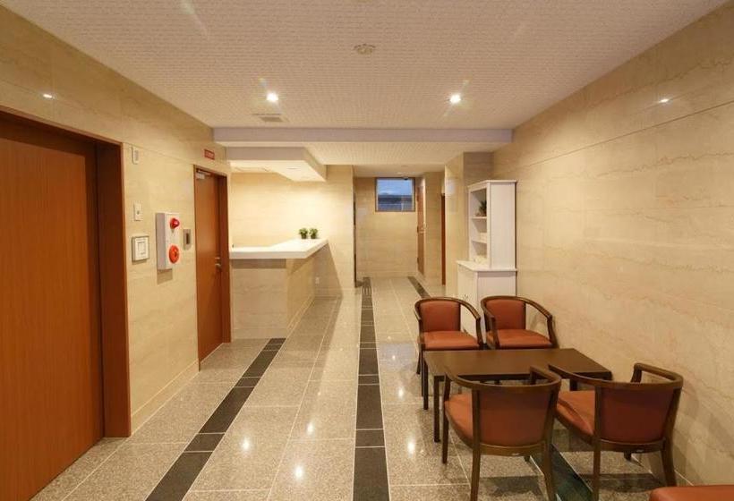 Hotel Quartz Shin Osaka