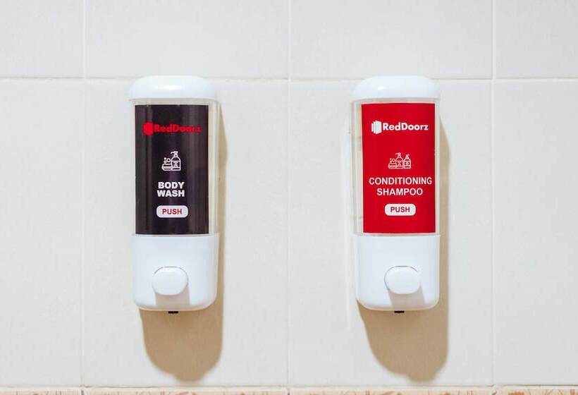 酒店 Reddoorz At La Casa Guesthouse Former Reddoorz At Tamarind Street Angeles City