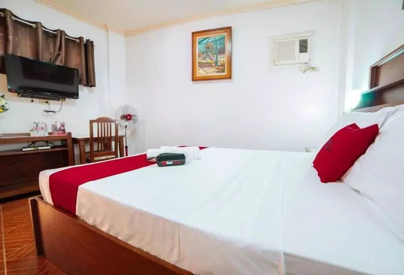 ホテル Reddoorz At La Casa Guesthouse Former Reddoorz At Tamarind Street Angeles City