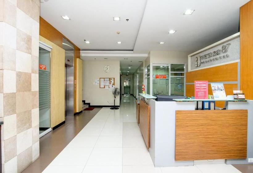 Отель Zen Rooms Studio 87