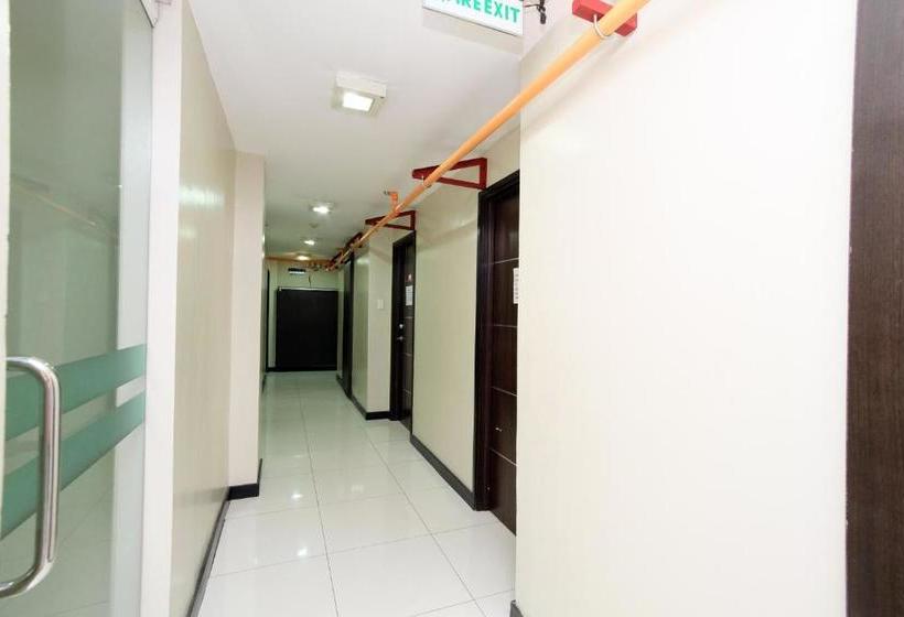 Отель Zen Rooms Studio 87