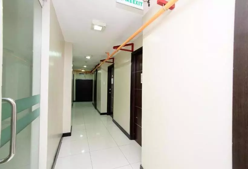 هتل Zen Rooms Studio 87
