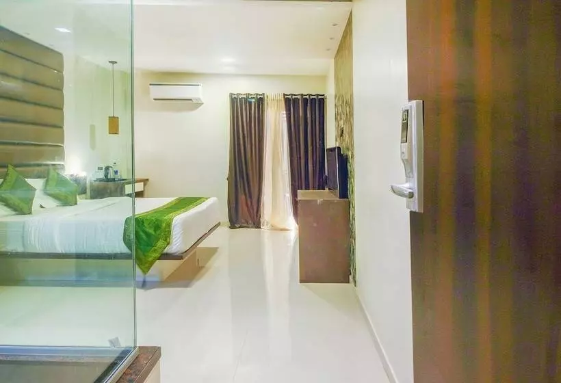 ホテル Treebo Blue Moon Powai