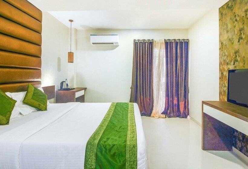 בית מלון כפרי Treebo Blue Moon Powai