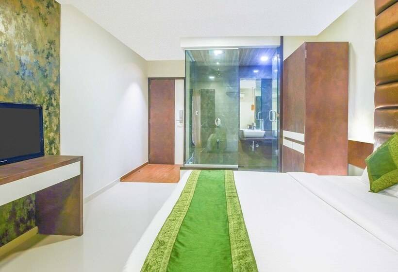 בית מלון כפרי Treebo Blue Moon Powai