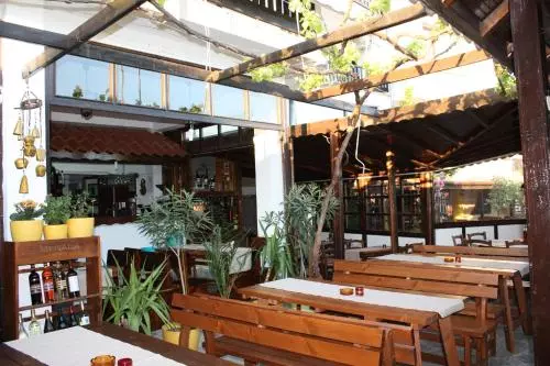 پانسیون Guest House Starata Kushta