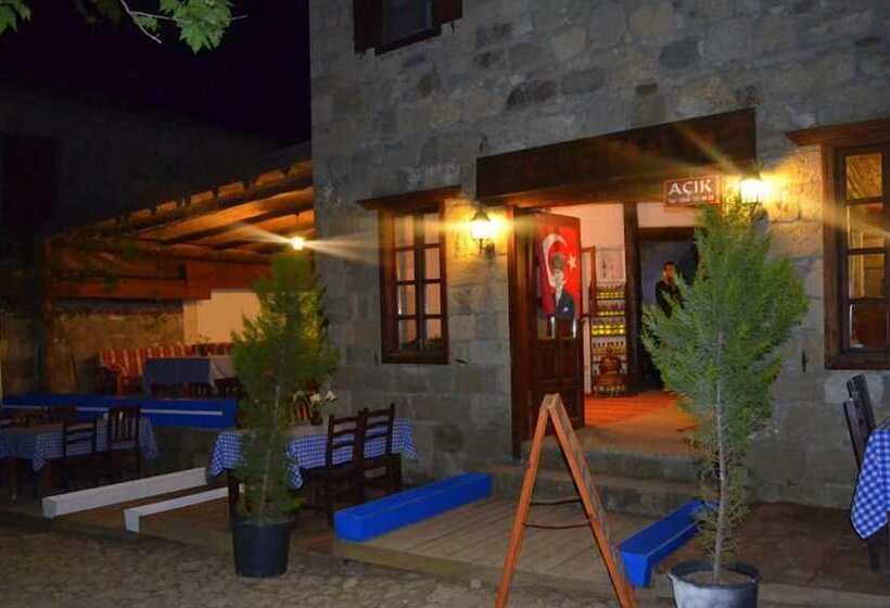 Pensione Zeushan Kucuk Otel