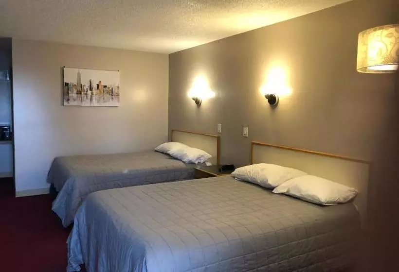 Voyageur Motel