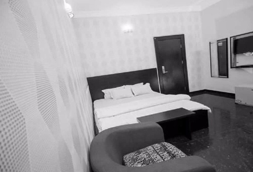 Grace Manor Hotels And Suites