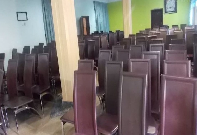 Grace Manor Hotels And Suites