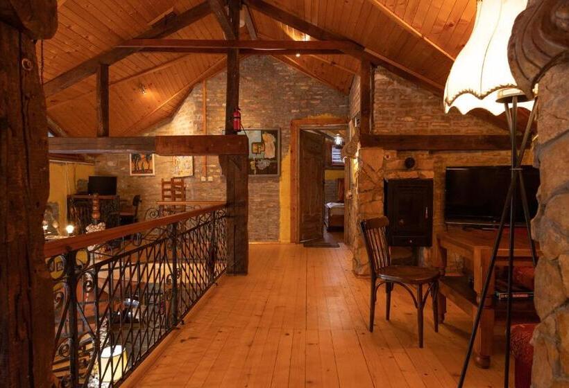 פונדק Casa De Artes