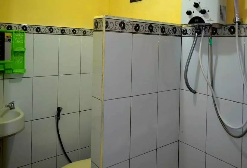 簡易ホテル Dajan Buyan Homestay