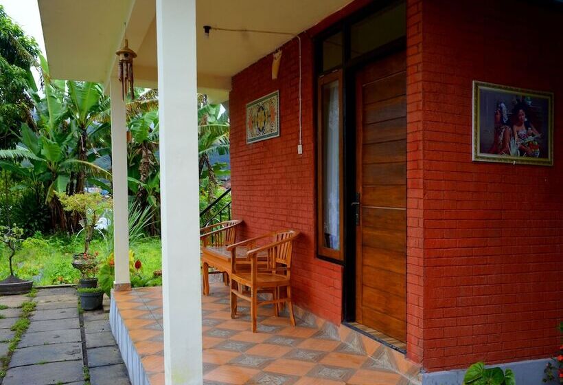 여관 Dajan Buyan Homestay