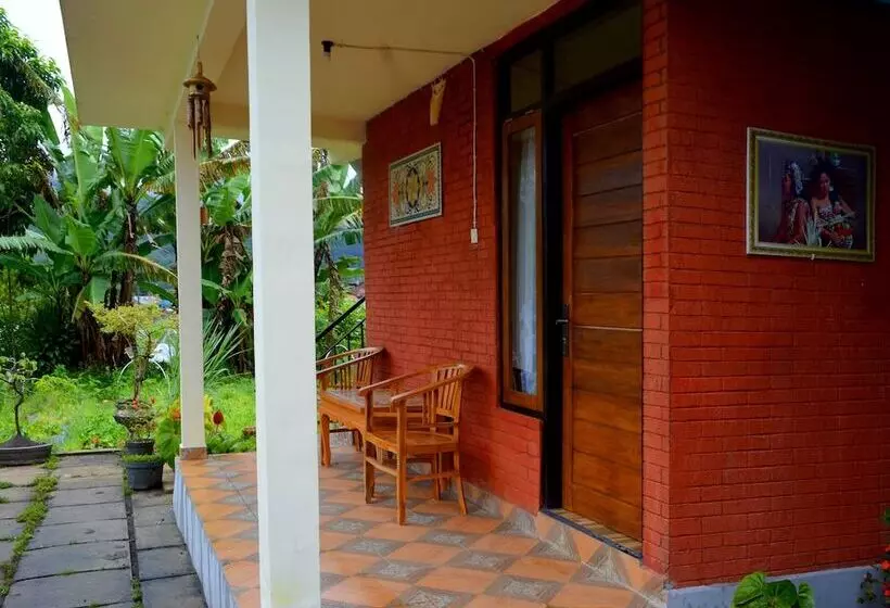 簡易ホテル Dajan Buyan Homestay