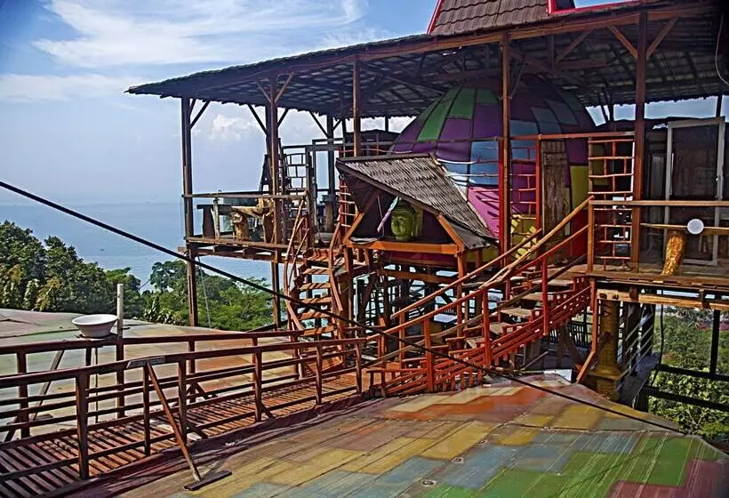 Hostal Karang Aji Beach Villa