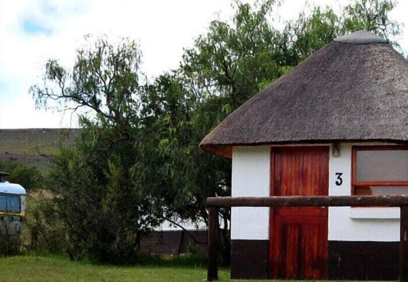 פונדק Roydon Private Game Reserve