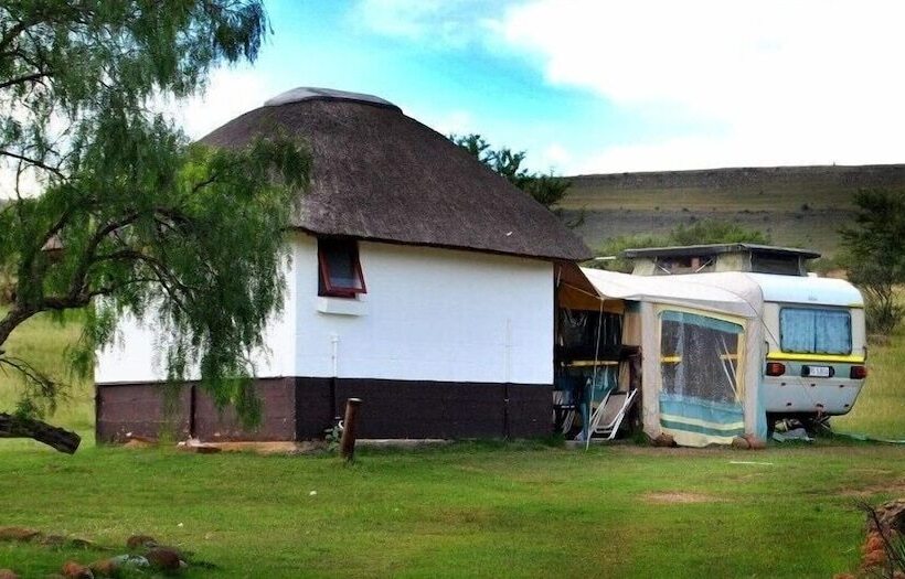 פונדק Roydon Private Game Reserve