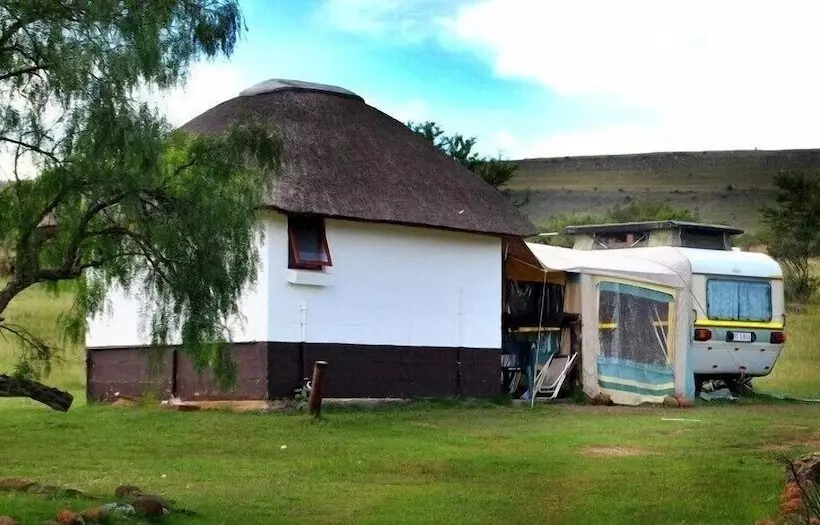 簡易ホテル Roydon Private Game Reserve