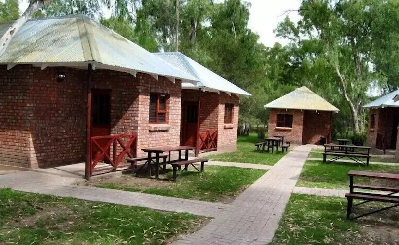 簡易ホテル Roydon Private Game Reserve