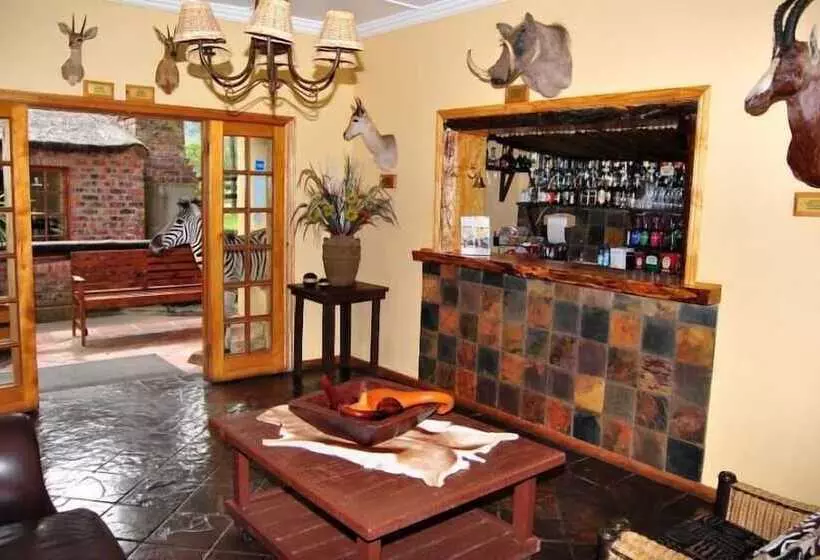 簡易ホテル Roydon Private Game Reserve