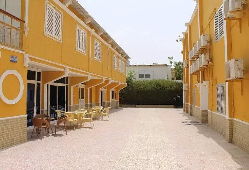 هتل Auberge Le Héron