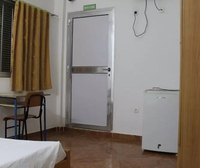 هتل Auberge Le Héron