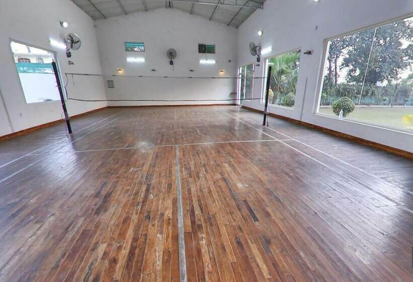 هتل Condominium Hospitality