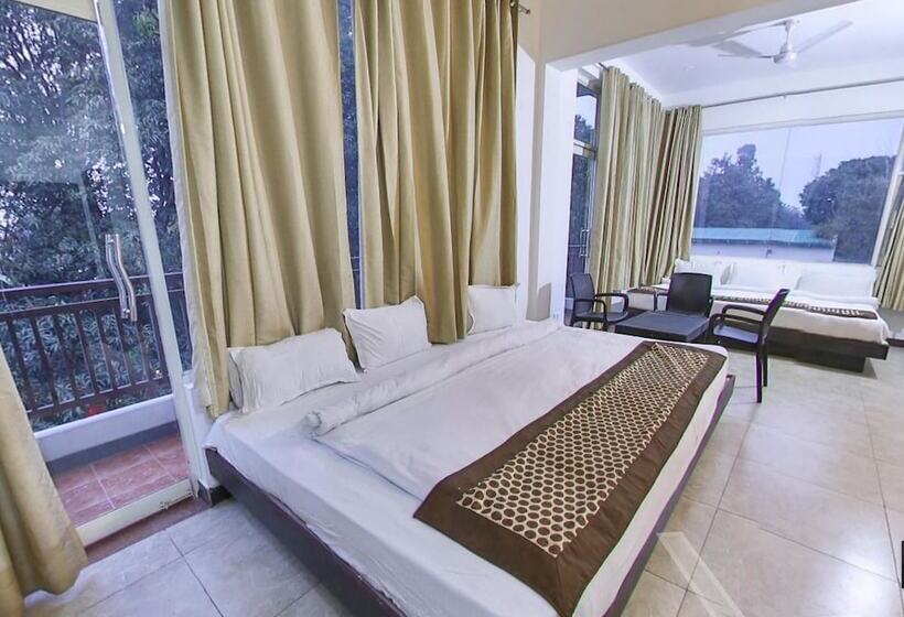 هتل Condominium Hospitality