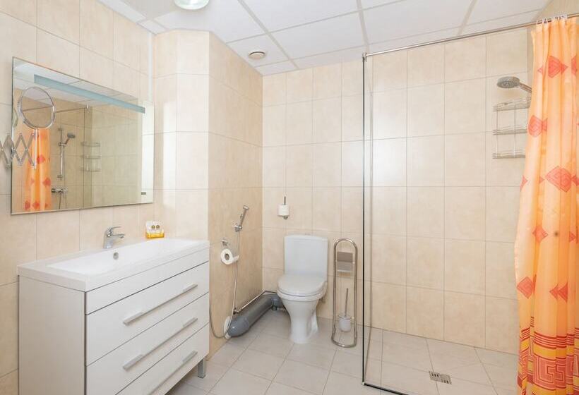 Отель Fort Kolesnik