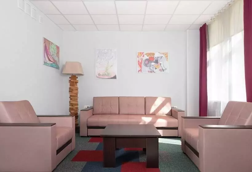 ホテル Fort Kolesnik