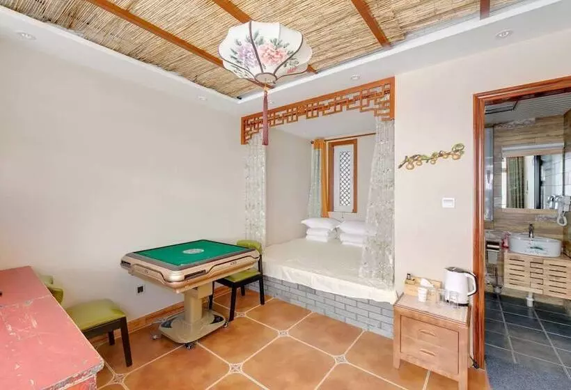 Hotelli Gubei Water Town Revolution