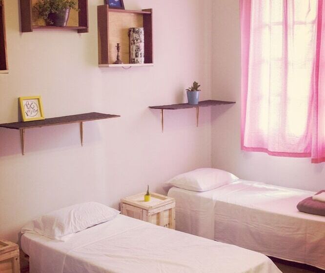 هتل Hostel House 2741