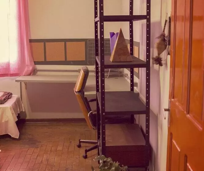 Hotelli Hostel House 2741